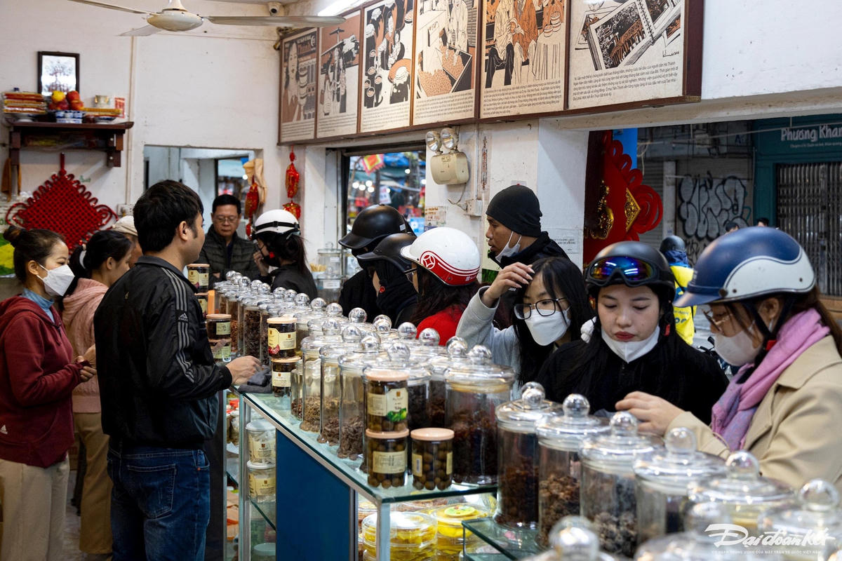 W_cho_tet-le-khanh34.jpg
