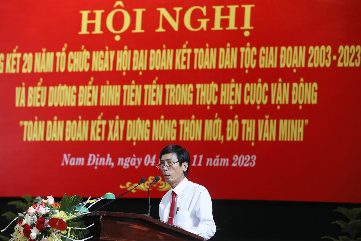 Đại biểu cơ sở tham luận tại Hội nghị. Ảnh: Quang Vinh.