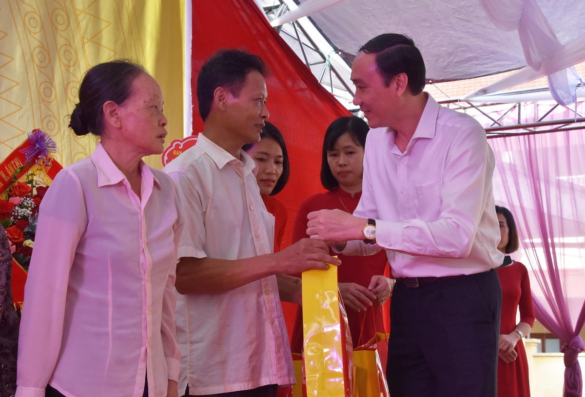 Hân hoan Ngày hội Đại đoàn kết 