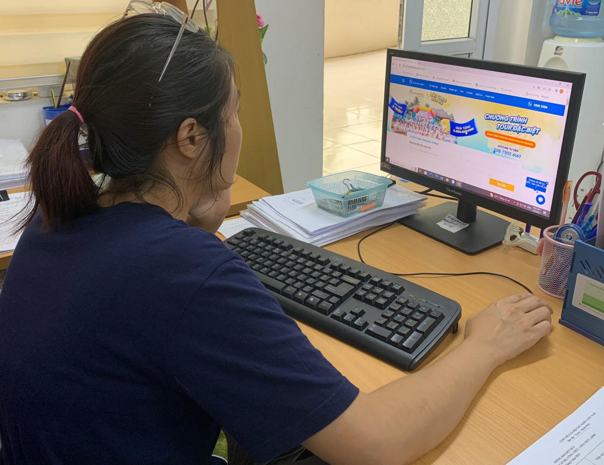 Thông qua nền tảng số, các công ty du lịch lữ hành có thể dễ dàng kết nối với du khách.