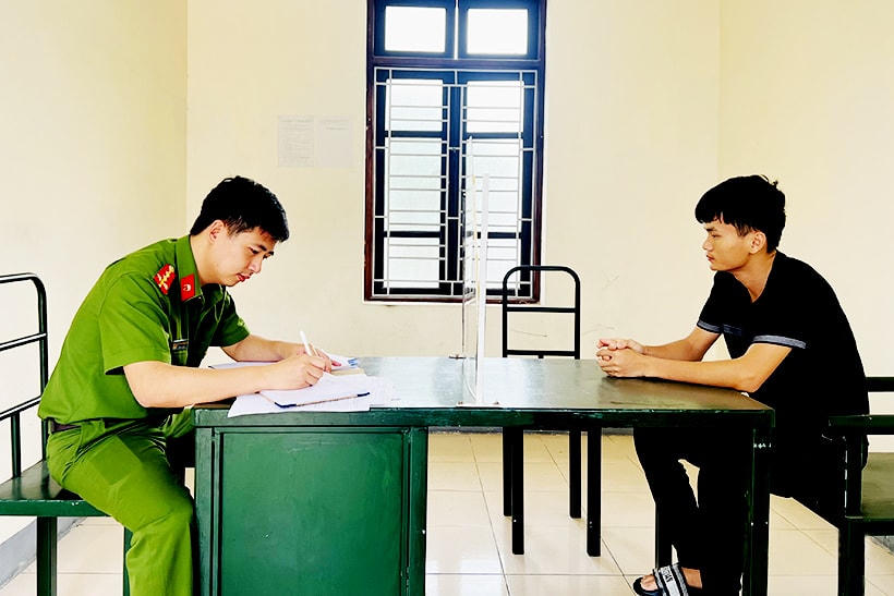 Đối tượng Nguyễn Văn Ngọc tại cơ quan công an.