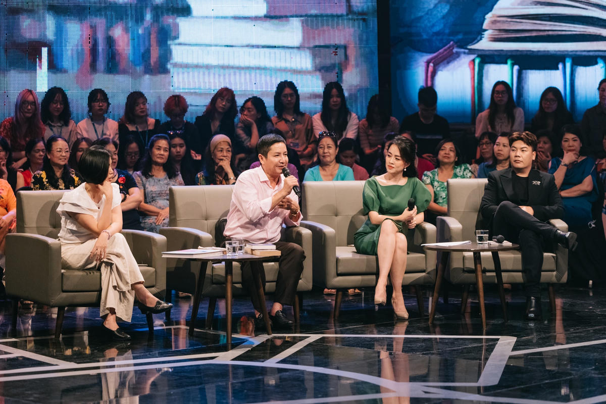 Nhiều câu chuyện về ký ức tuổi thơ sẽ được các khách mời chia sẻ trong chương trình.