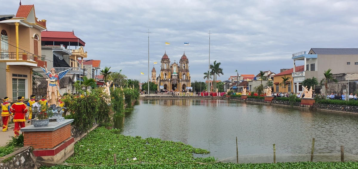 Giáo xứ Thạch Bi (xã Nam Thái, huyện Nam Trực, tỉnh Nam Định) ngày nay.