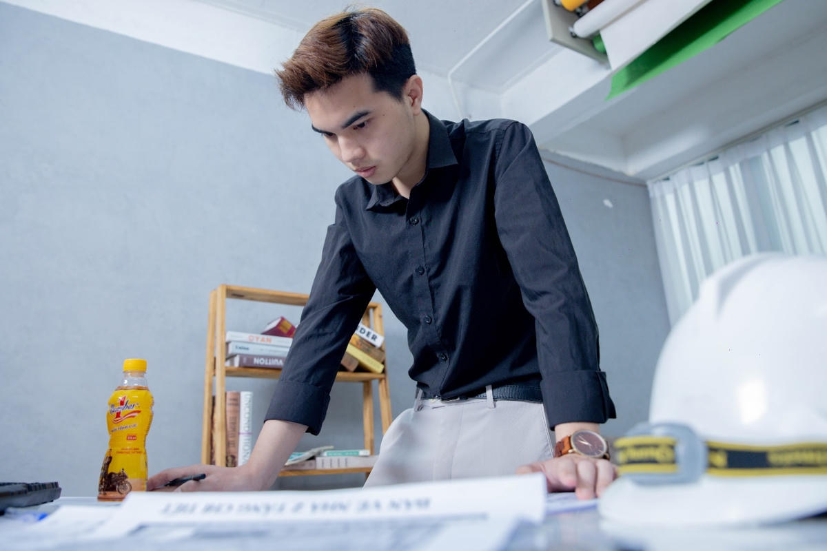 Deadline công việc khiến nhiều nhân sự rơi vào tình trạng mệt mỏi, đuối sức giữa năm.