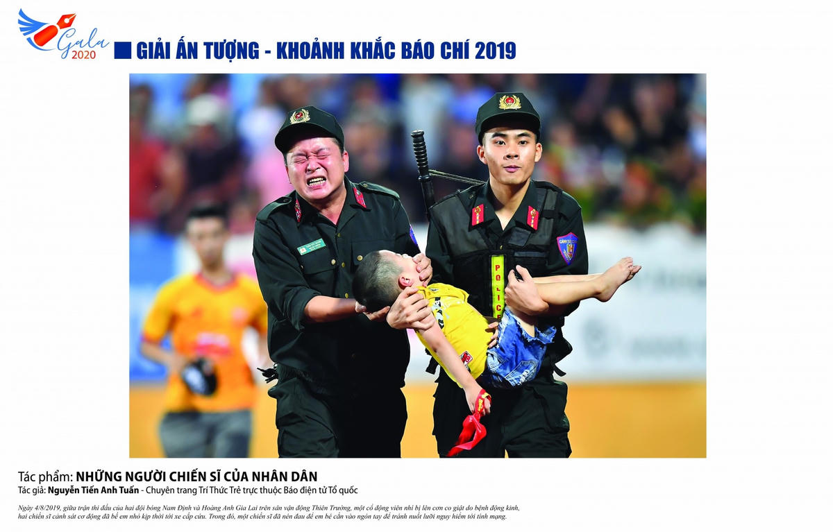 Khoảnh khắc báo chí 2021
