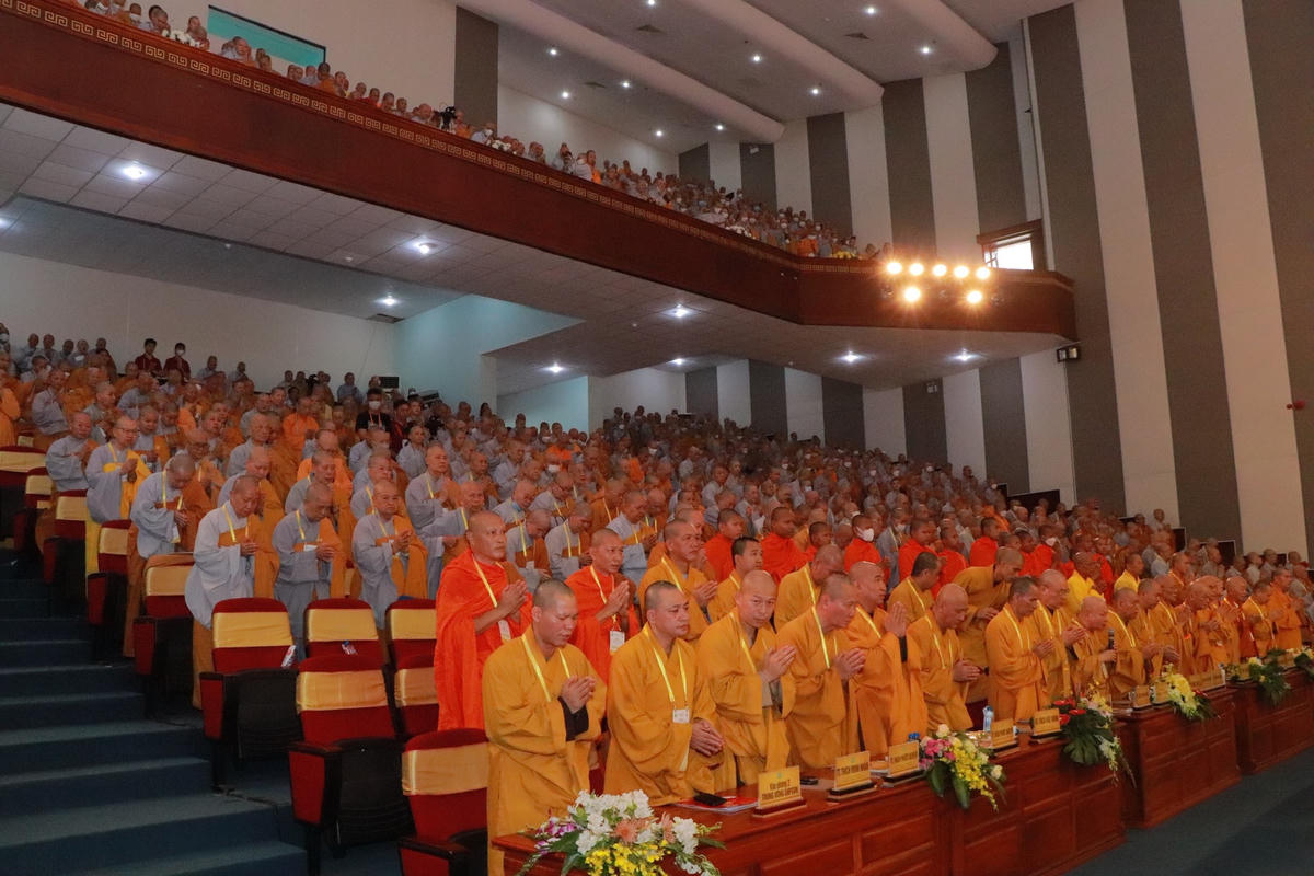 Trưởng lão Hòa thượng Thích Trí Quảng quang lâm Lễ khai mạc Đại lễ tưởng niệm Đức Thánh Tổ Ni Đại Ái Đạo