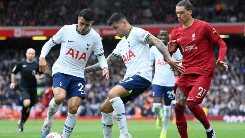 Tâm điểm vòng đấu sẽ dồn về cuộc đọ sức giữa Tottenham và Liverpool.
