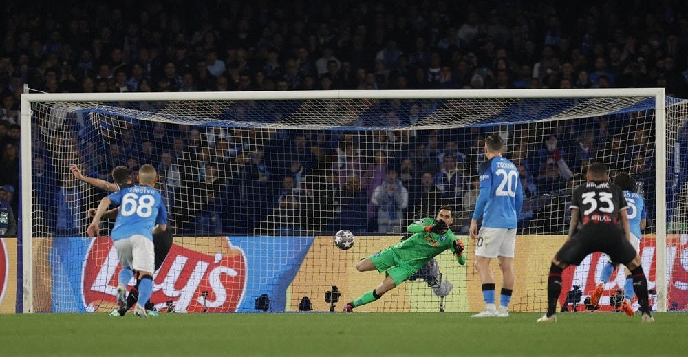 Sau 90 phút thi đấu, hai đội hòa nhau với tỷ số 1-1.