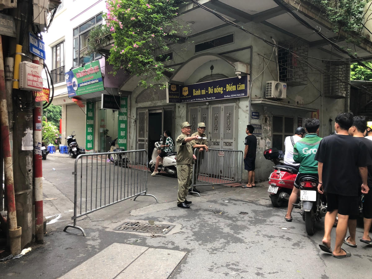 Vụ cháy chung cư mini tại Hà Nội: Mòn mỏi chờ tin người thân mất liên lạc