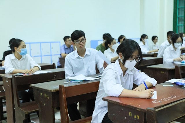 Thí sinh dự thi tốt nghiệp THPT năm 2022. Ảnh: Quang Vinh.