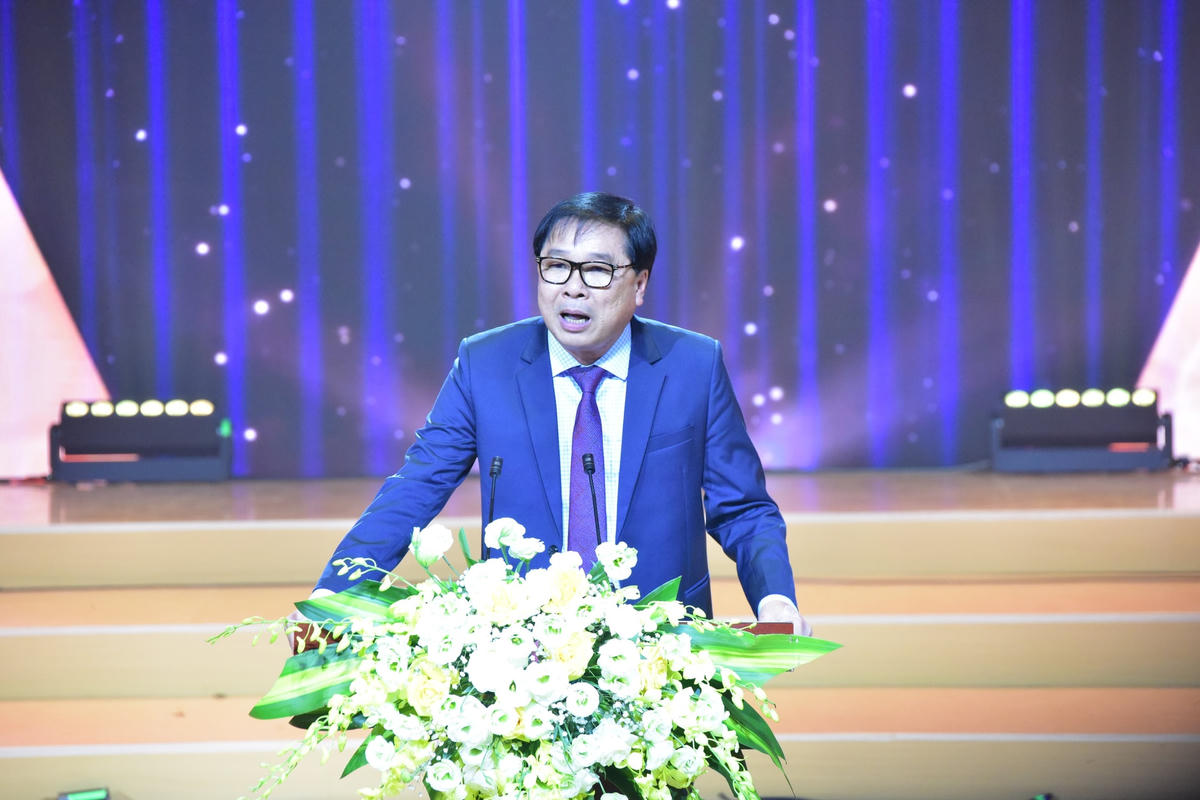Nhạc sĩ Đinh Trung Cẩn, Tổng Giám đốc VCPMC phát biểu tại buổi lễ.