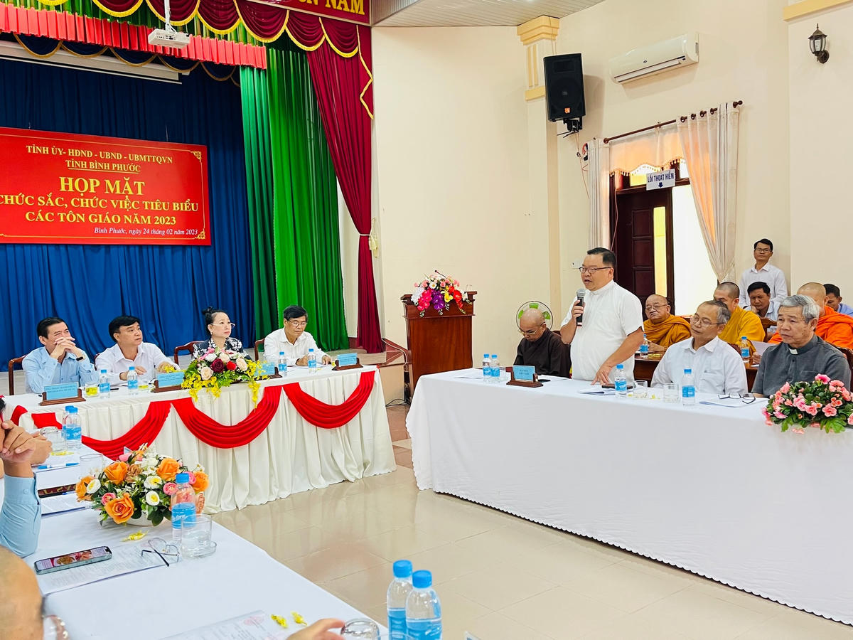 Hội nghị đã khẳng định vai trò to lớn của các chức sắc, chức việc trong hoạt động tôn giáo trên địa bàn tỉnh. Ảnh: Kim Tuệ.