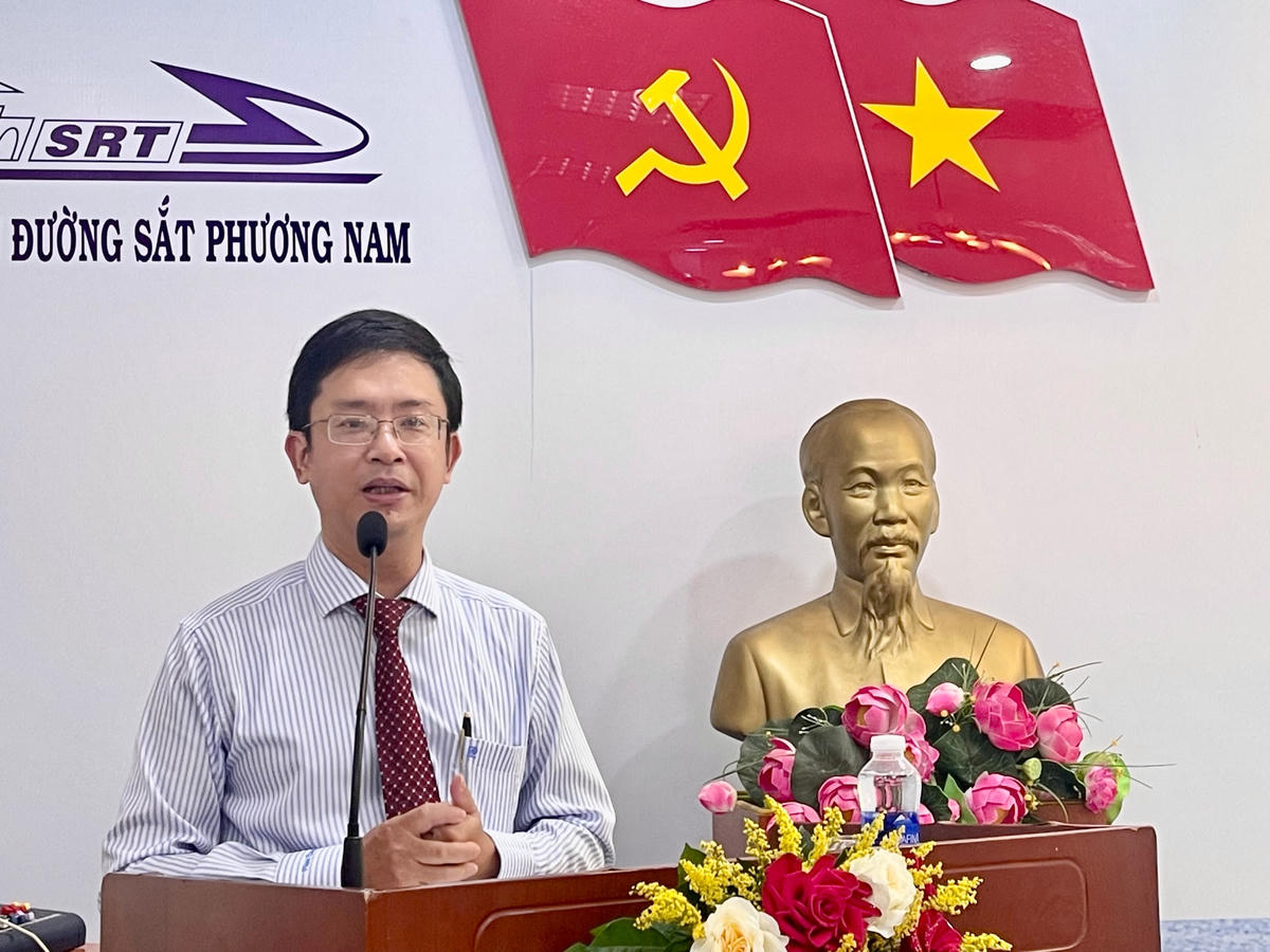 Ông Thái Văn Truyền, Giám đốc Công ty cổ phần Đường sắt Sài Gòn thông tin về việc bán vé tàu tết.