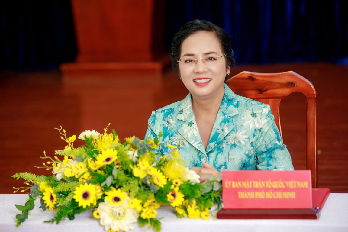 Bà Trần Kim Yến.
