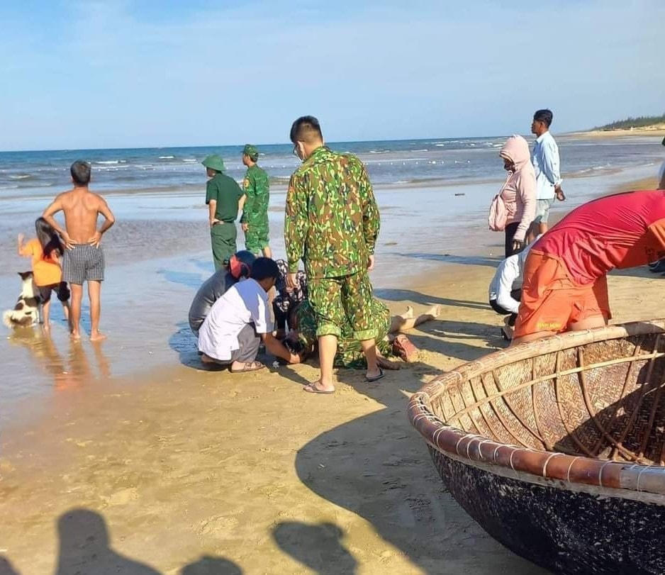 Nơi em Kh. tắm biển bị đuối nước thương tâm. Ảnh CTV.