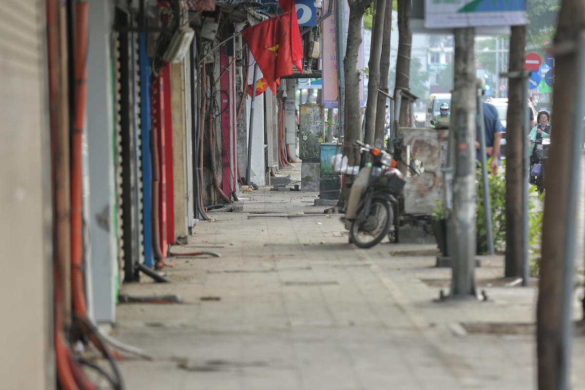 Chiều rộng các tuyến hè phố được đề xuất phải còn lại cho người đi bộ tối thiểu là 1,5 m, bảo đảm an toàn, thuận tiện giao thông.