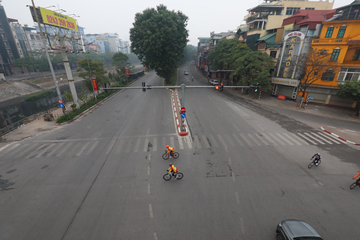 Hà Nội yên bình trong ngày đầu năm mới 2023