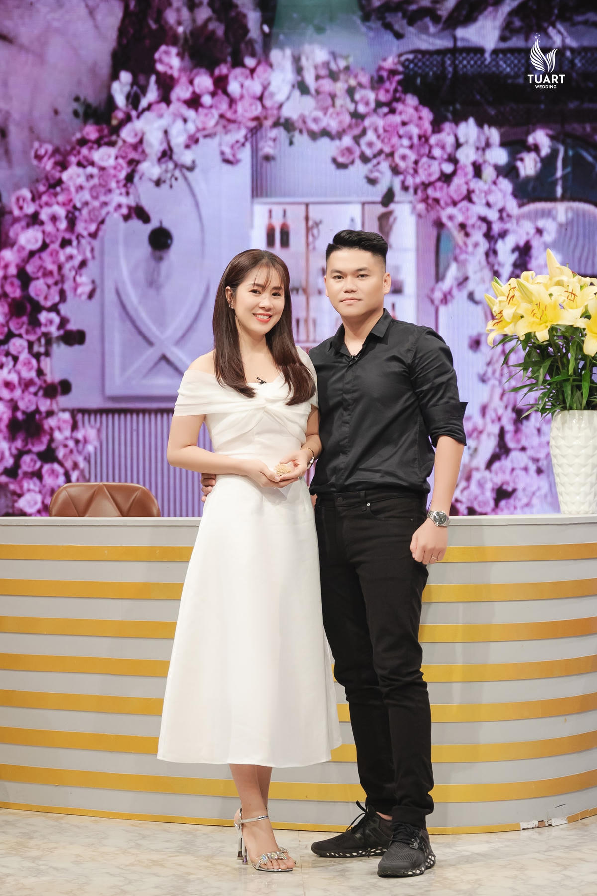 Lê Phương và ca sĩ Trung Kiên là khách mời của "Khách sạn 5 sao".