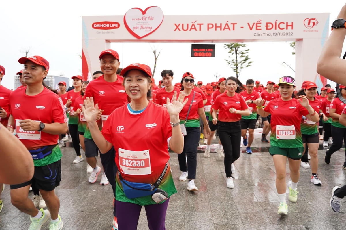 Chương trình “Dai-ichi Life - Cung đường yêu thương 2022” đã vận động được hàng tỷ đồng hỗ trợ cộng đồng.