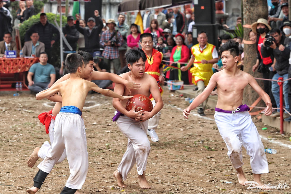 W_vat_cau-le-khanh16.jpg