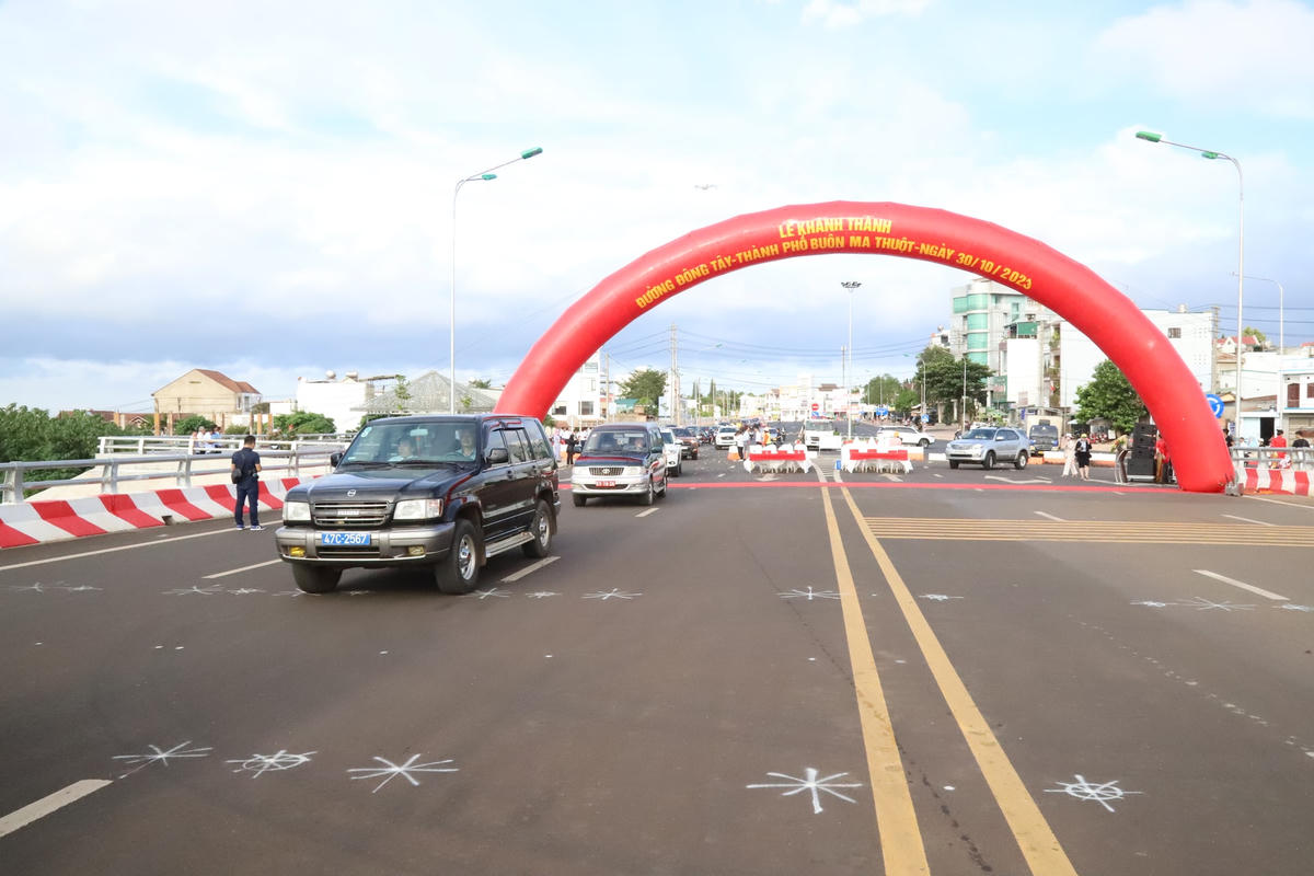 Đây là công trình giao thông có quy mô đầu tư lớn nhất của TP Buôn Ma Thuột đến thời điểm hiện nay.