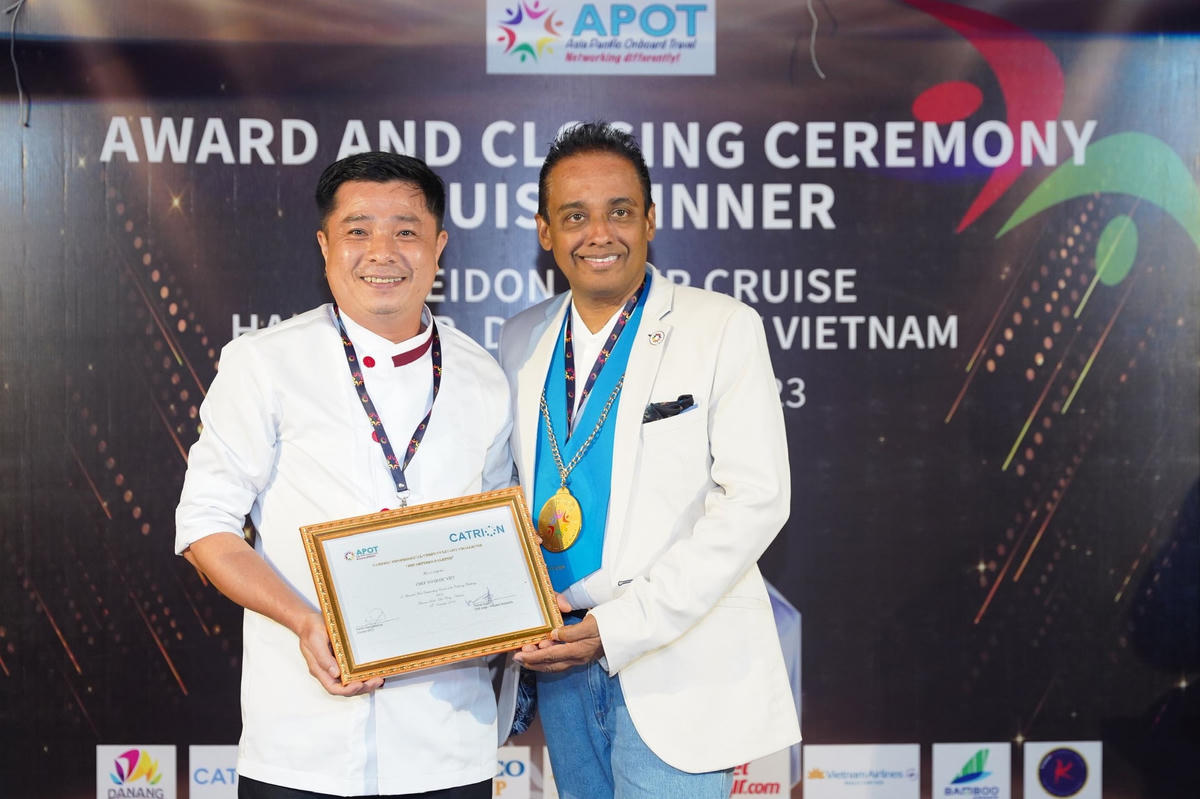 bep-truong-vo-quoc-viet-ong-keerthi-hapugasdeniya-happyk-nguoi-sang-lap-apot.jpg