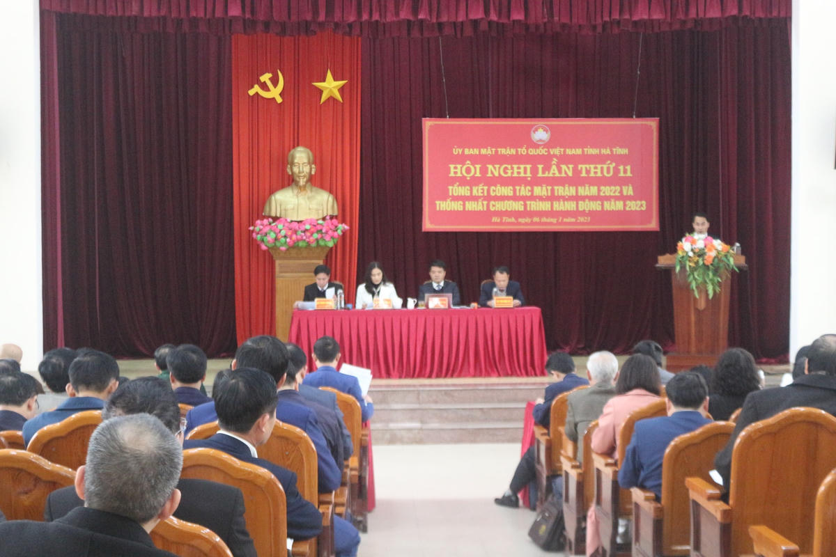 Toàn cảnh hội nghị.
