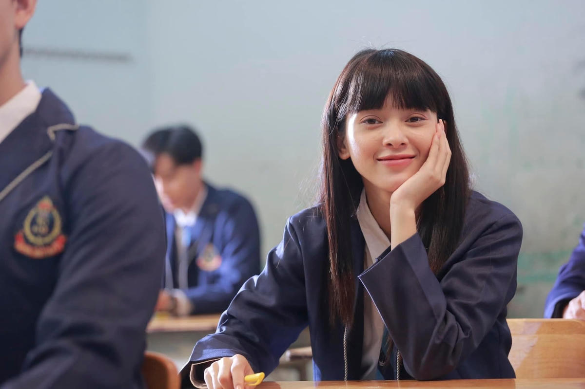 Được biết đến với nhiều vai trò khác nhau, Quỳnh Lương từng bước lấn sân sang màn sảnh nhỏ và rộng. 