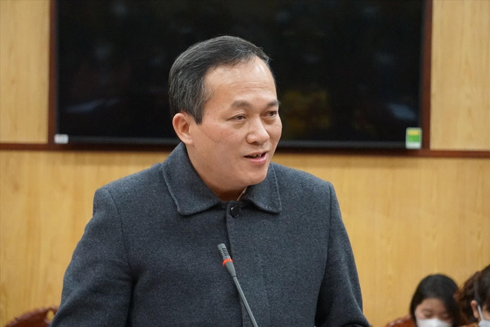 Ông Trịnh Hữu Hùng được nghỉ hưu trước tuổi theo nguyện vọng cá nhân.