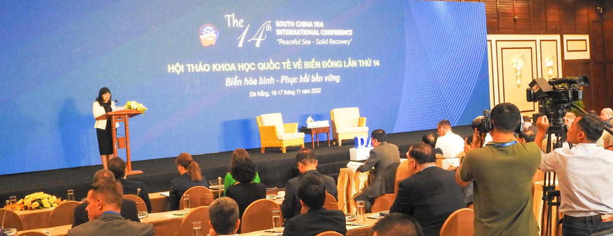 Tiến sĩ Phạm Lan Dung, Quyền Giám đốc Học viện Ngoại giao phát biểu tại Hội thảo. Ảnh: Thanh Tùng.