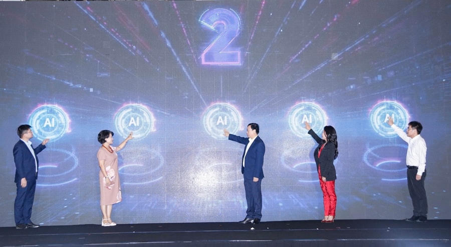 Techcombank đồng tổ chức và là nhà tài trợ độc quyền chương trình “A.I Thực chiến” - Ảnh 1