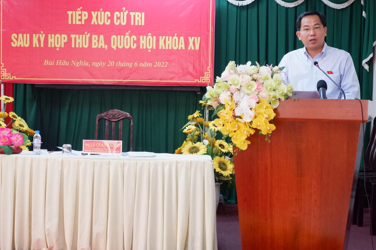 Trưởng đoàn Đại biểu Quốc hội TP Cần Thơ  Lê Quang Mạnh trả lời một số vấn đề cử tri quan tâm.