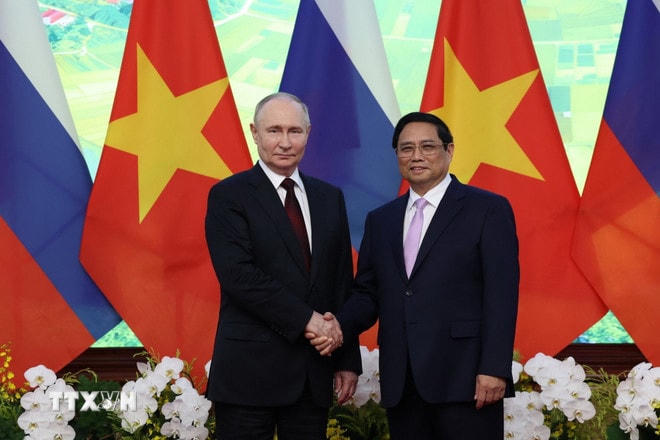 Thủ tướng Phạm Minh Chính hội kiến Tổng thống Liên bang Nga Vladimir Putin thăm cấp Nhà nước tới Việt Nam chiều 20/6/2024, tại Trụ sở Chính phủ. (Ảnh: Dương Giang/TTXVN) ttxvn-viet-nam-lien-bang-nga-5.jpg