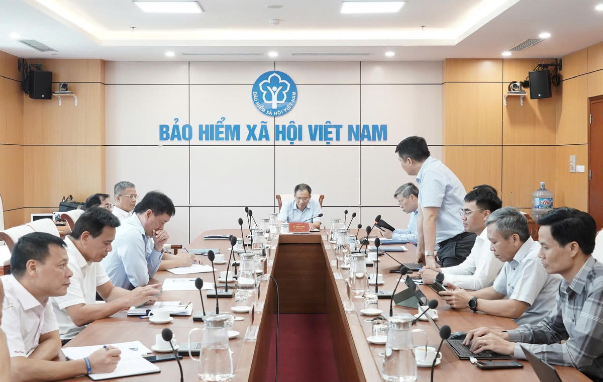 BHXH VN 8-8