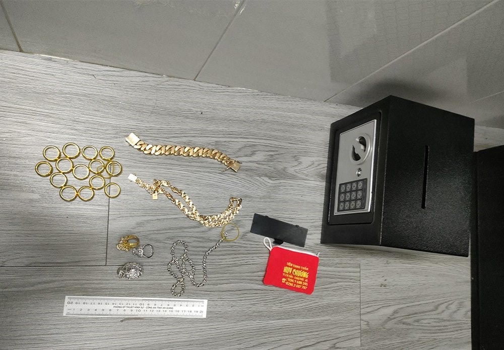 Số tài sản bà Đ. trình báo bị mất trộm sai sự thật. Ảnh: Công an tỉnh An Giang.