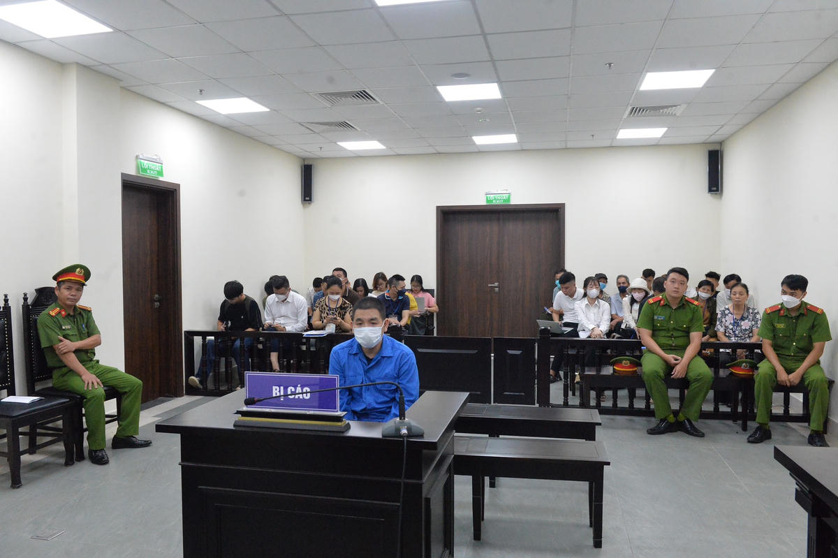Bị cáo Phạm Duy Hùng tại toà.