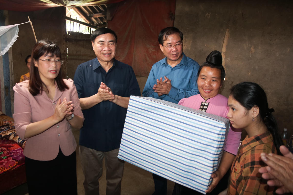 Mái ấm Đại đoàn kết trao tay người nghèo tại bản Pá Đông