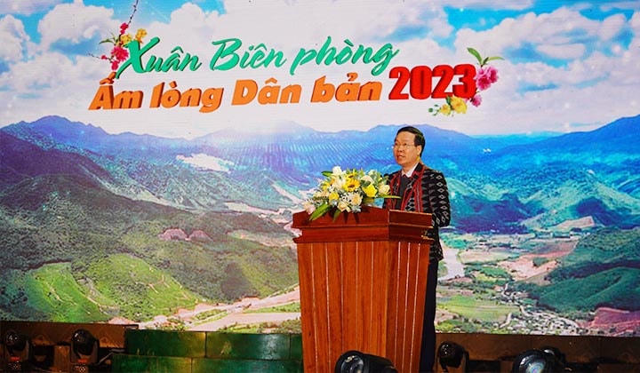 Thường trực Ban Bí thư phát biểu tại chương trình "Xuân Biên phòng ấm lòng dân bản. Ảnh: N. Hiếu.
