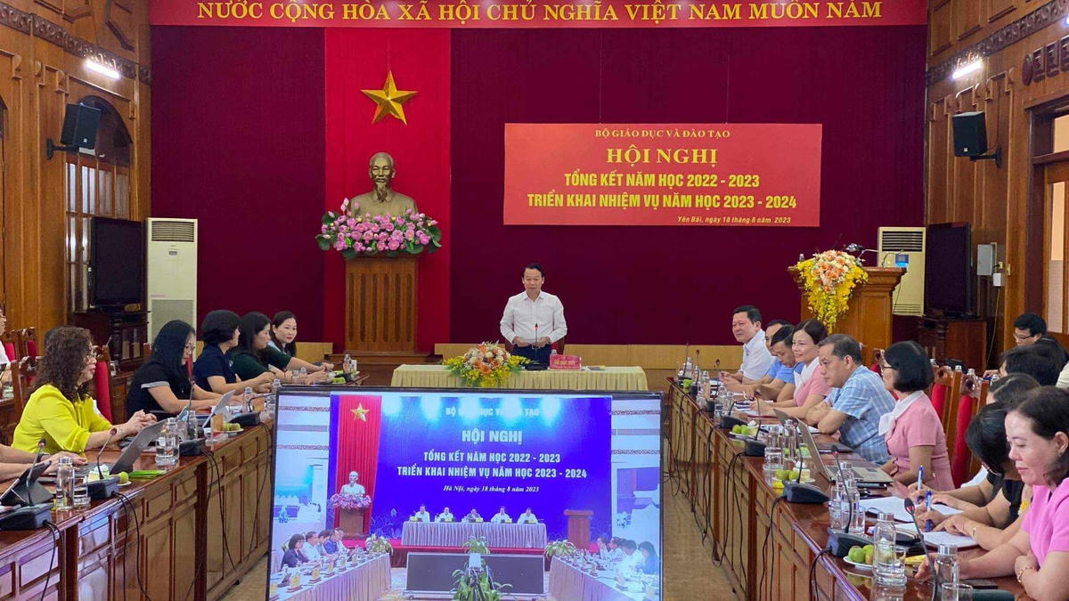 Ông Đỗ Đức Duy - Bí thư Tỉnh ủy Yên Bái phát biểu tại hội nghị.