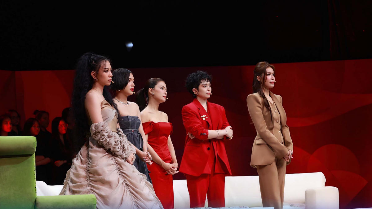 Gameshow "Người ấy là ai" vẫn giữ nguyên sức hút sau 2 tập lên sóng. 