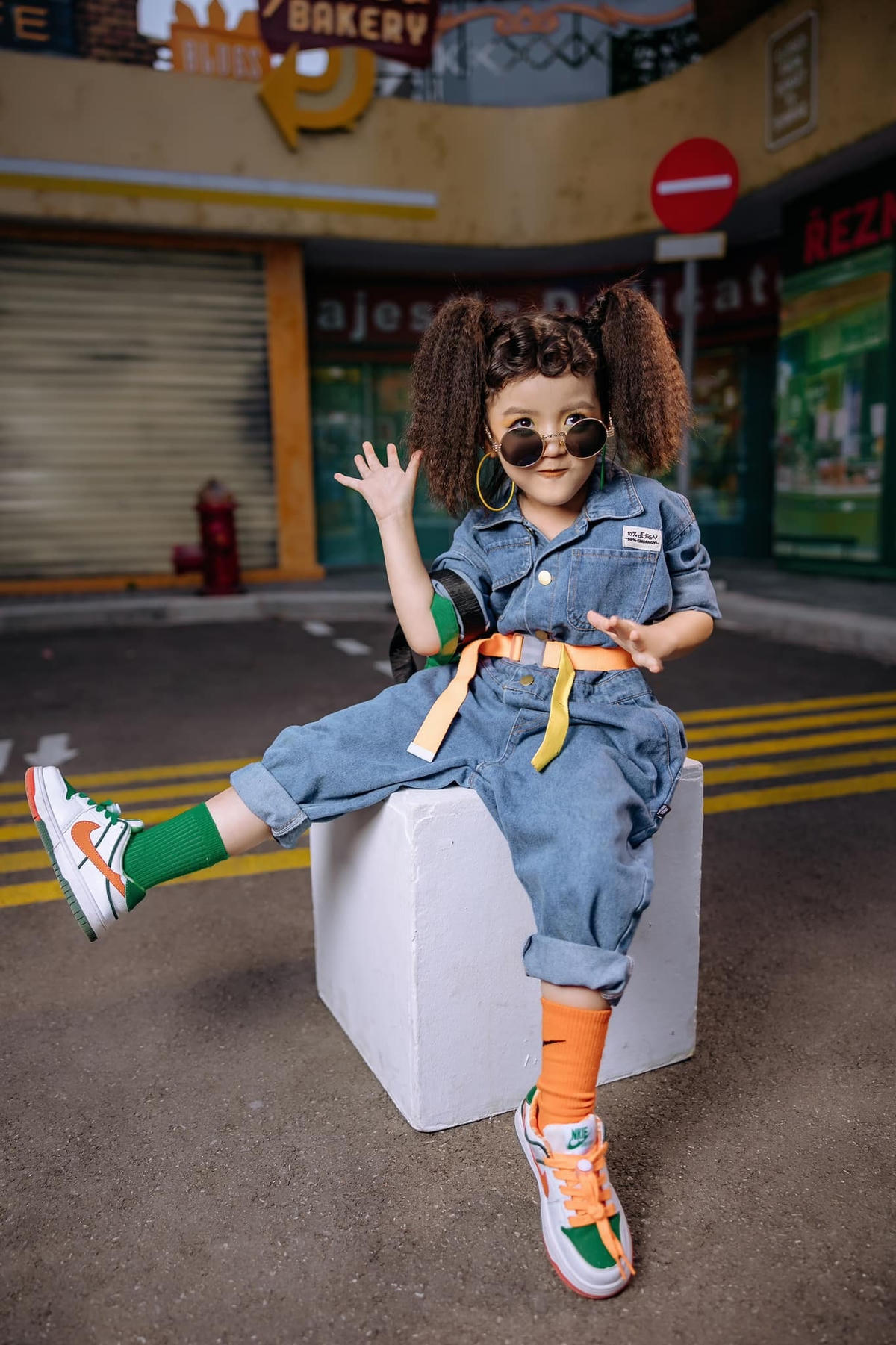 Sao nhí cũng trở thành gương mặt được các nhà thiết kế "chọn mặt gửi vàng" bởi phù hợp với mọi phong cách, từ cá tính, sexy cho đến dịu dàng, nữ tính.