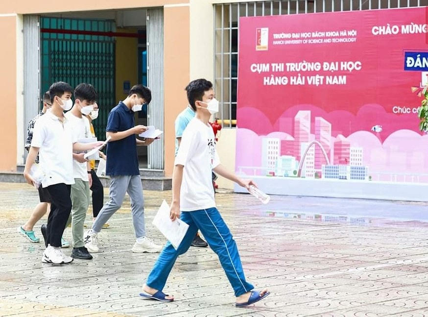 Kỳ thi đánh giá tư duy do Đại học Bách khoa Hà Nội tổ chức tại Hải Phòng năm 2022. Ảnh: HUST CCPR.