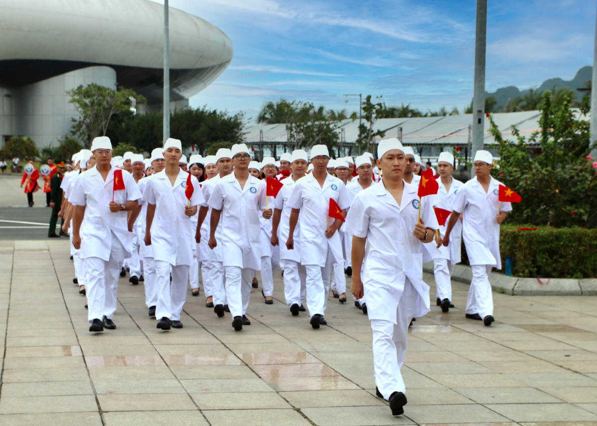 Khối ngành y tế tỉnh trong buổi luyện tập ngày 23/10.