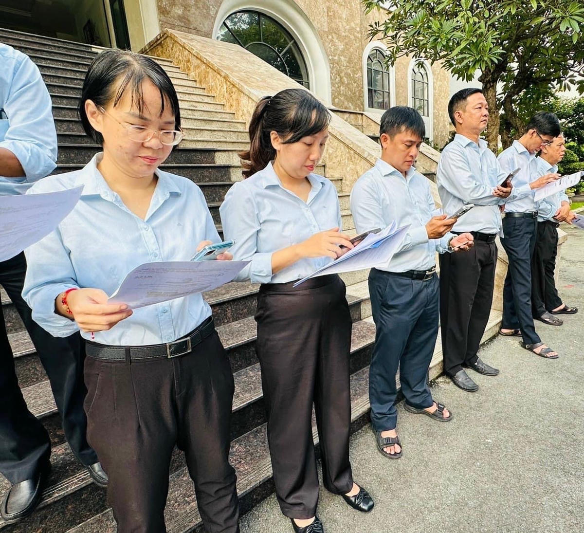 Triển khai chữ ký số là giải pháp giúp tiết kiệm chi phí, tăng hiệu quả công việc.