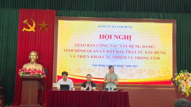 Toàn cảnh hội nghị giao ban. Ảnh: T.B.