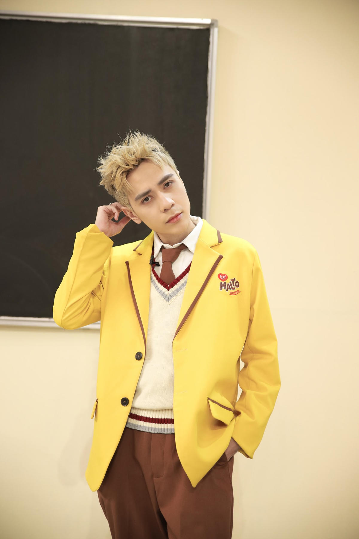 "Mỹ nam an tĩnh" Quang Hùng MasterD.