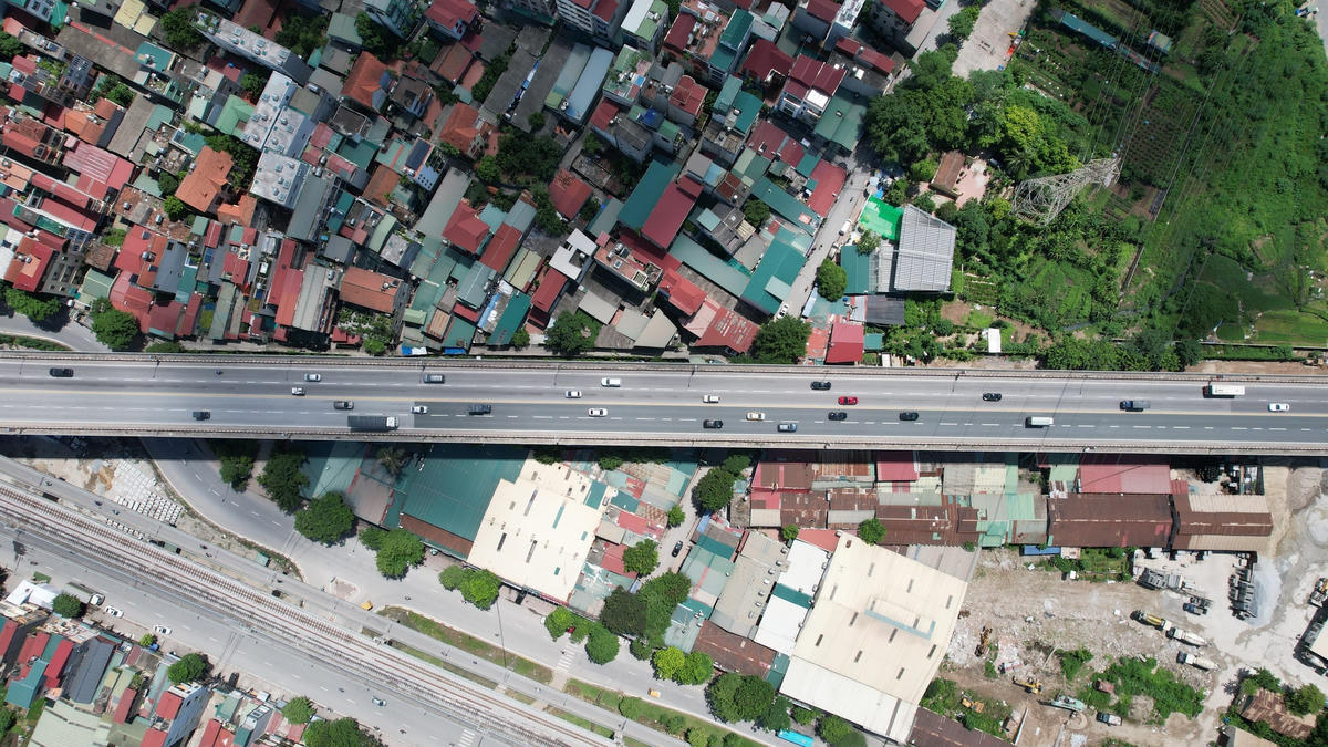 Hà Nội: Chiêm ngưỡng cầu Thăng Long bắc qua sông Hồng sau gần 40 năm hoạt động