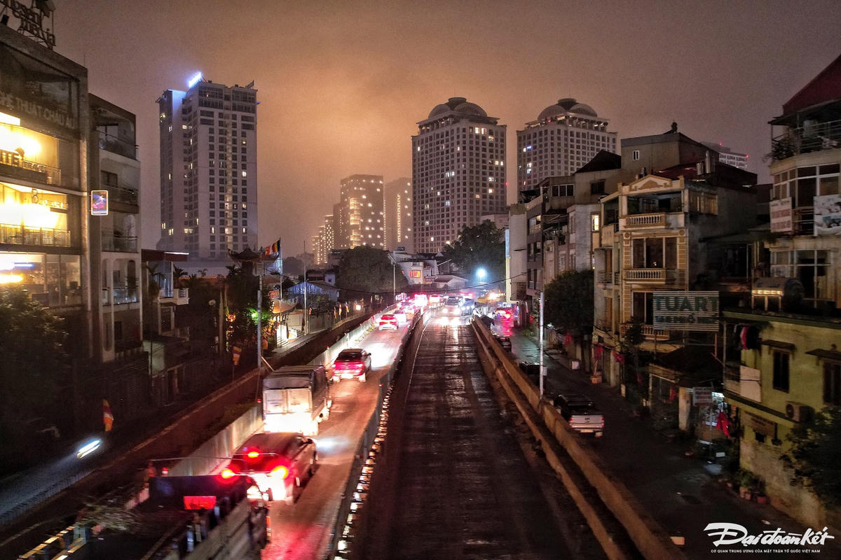 W_au_co-le-khanh1.jpg