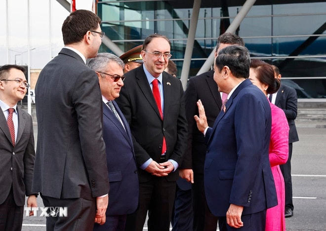 ttxvn-chu-tich-quoc-hoi-roi-armenia-4.jpg