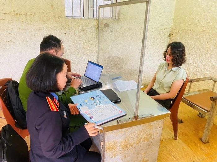 Cơ quan chức năng hỏi cung bị can Nguyễn Thị Thanh Tâm.